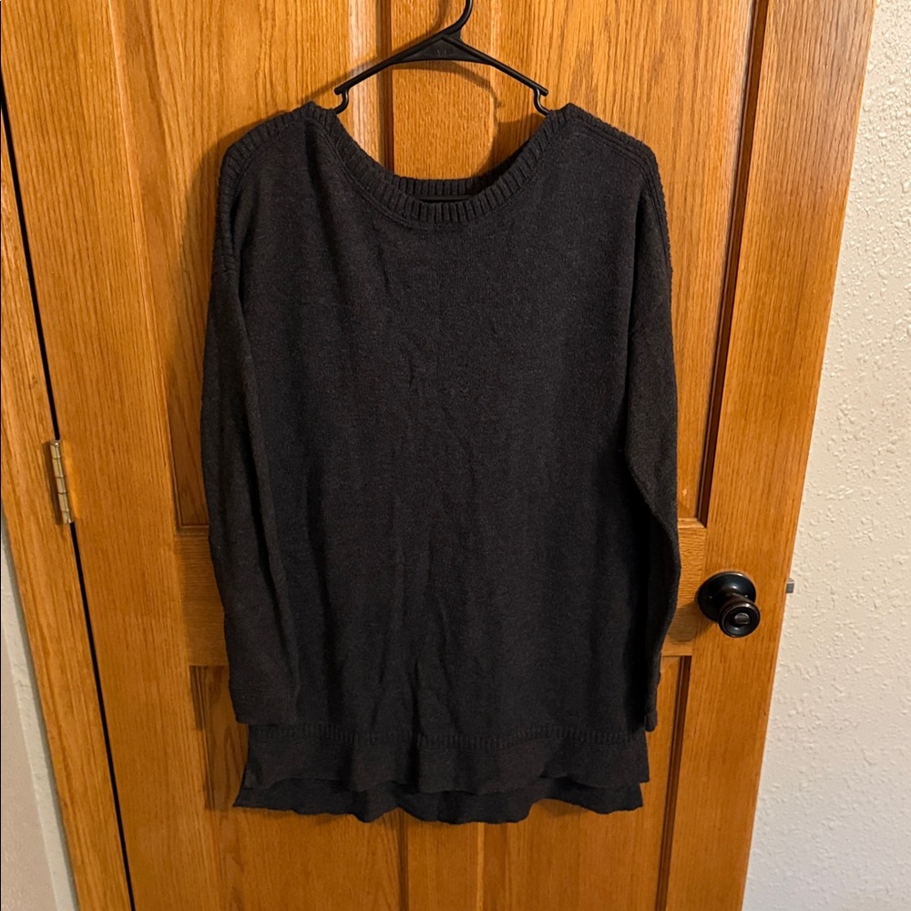 Old Navy Charcoal V-Neck Sweater